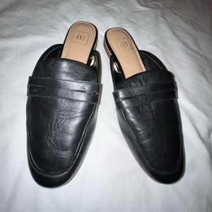 Black Gap slides size 10